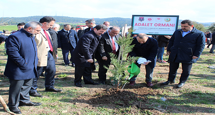 Çanakkale Merkez Kalabaklı Köyü Mevkiinde Fidan Dikme Etkinliği