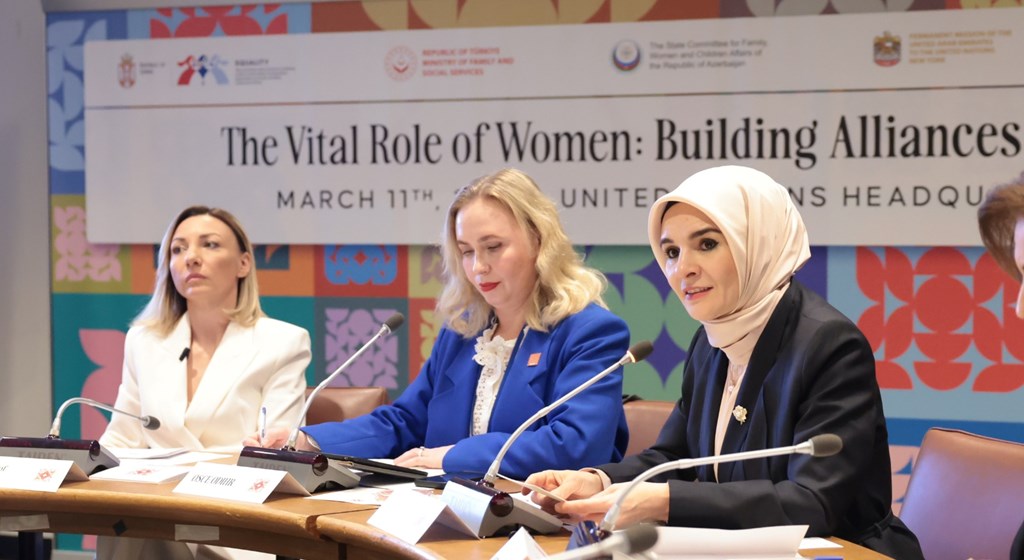 Bakan Göktaş, New York’ta TÜRKONFED etkinliğinde konuştu