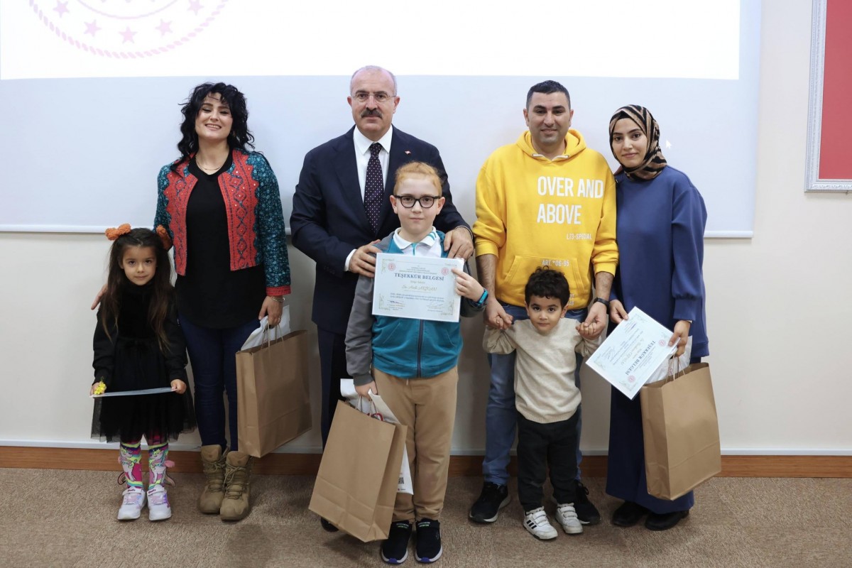 Mehmet Akif Ersoy İl Halk Kütüphanesi’nde 62. Kütüphaneler Haftası Açılışı Yapıldı