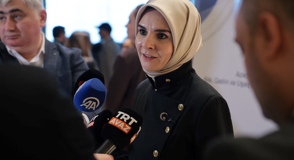 Bakan Göktaş: 'Sürdürülebilir kalkınmada, kadınların dijital çağda teknolojiye ayak uydurmalarını çok değerli buluyoruz'