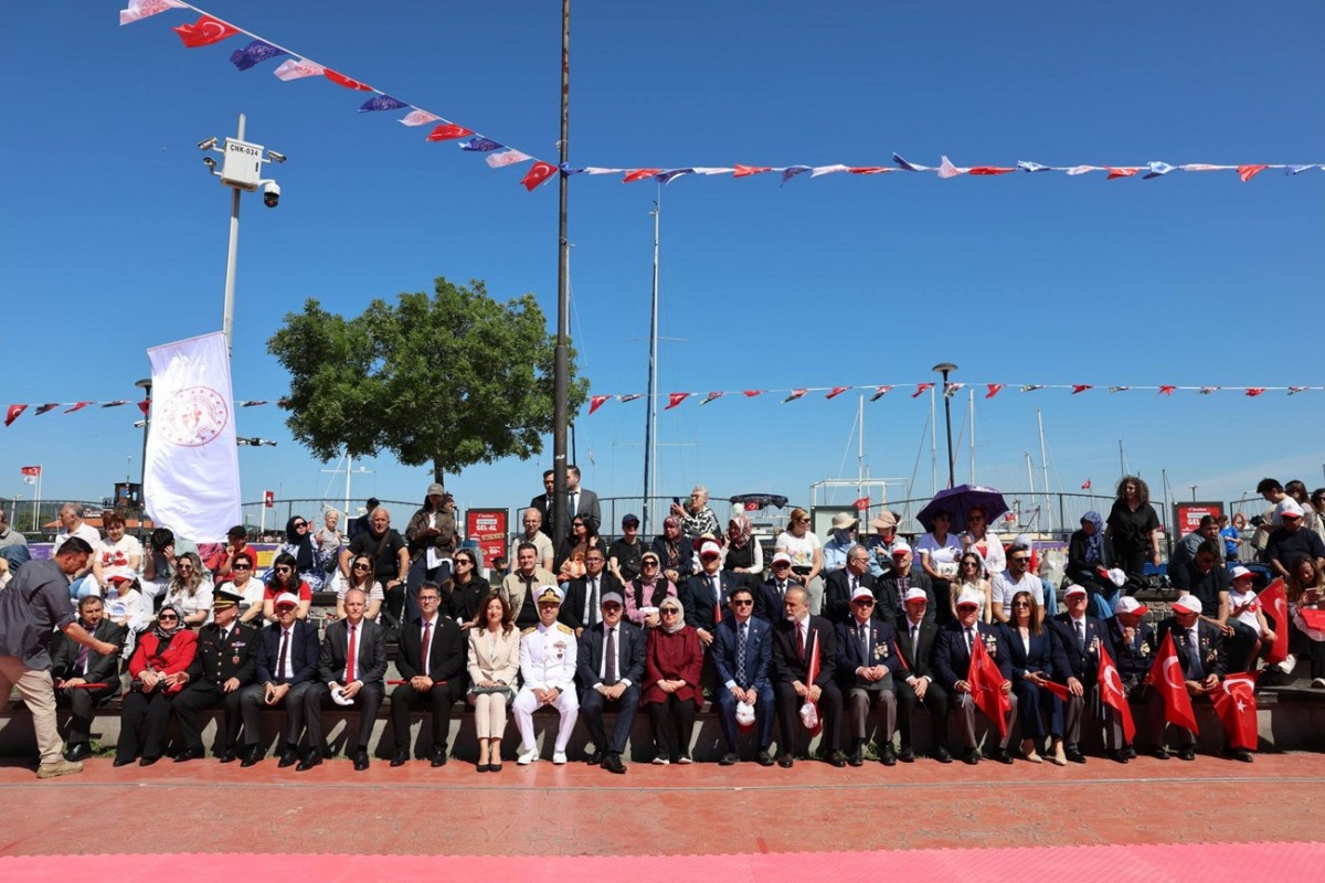 Çanakkale'de 19 Mayıs Atatürk'ü Anma, Gençlik ve Spor Bayramı Coşkusu Yaşandı