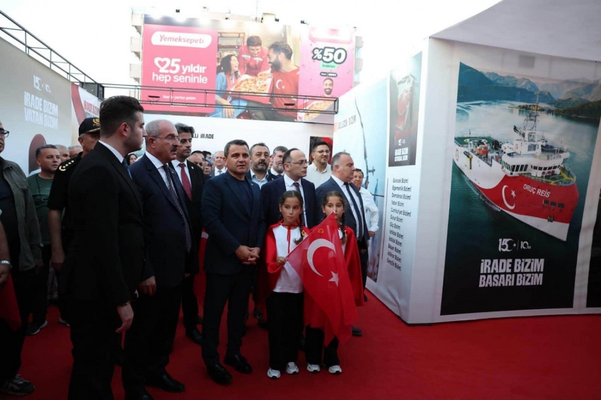 15 Temmuz Anma Çadırı Ziyarete Açıldı