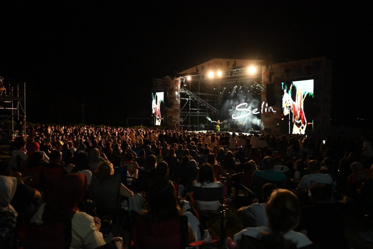 Kentte Festival Rüzgarı
