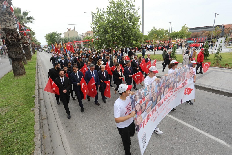 19 Mayıs Atatürk'ü Anma, Gençlik ve Spor Bayramı Çanakkale’de Coşkuyla Kutlandı