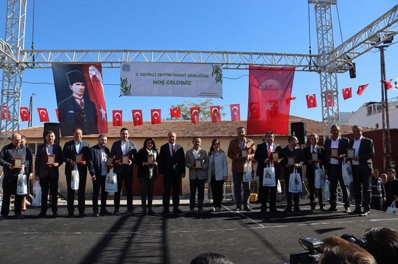 2. Geyikli Zeytin Hasat Şenliği Yapıldı