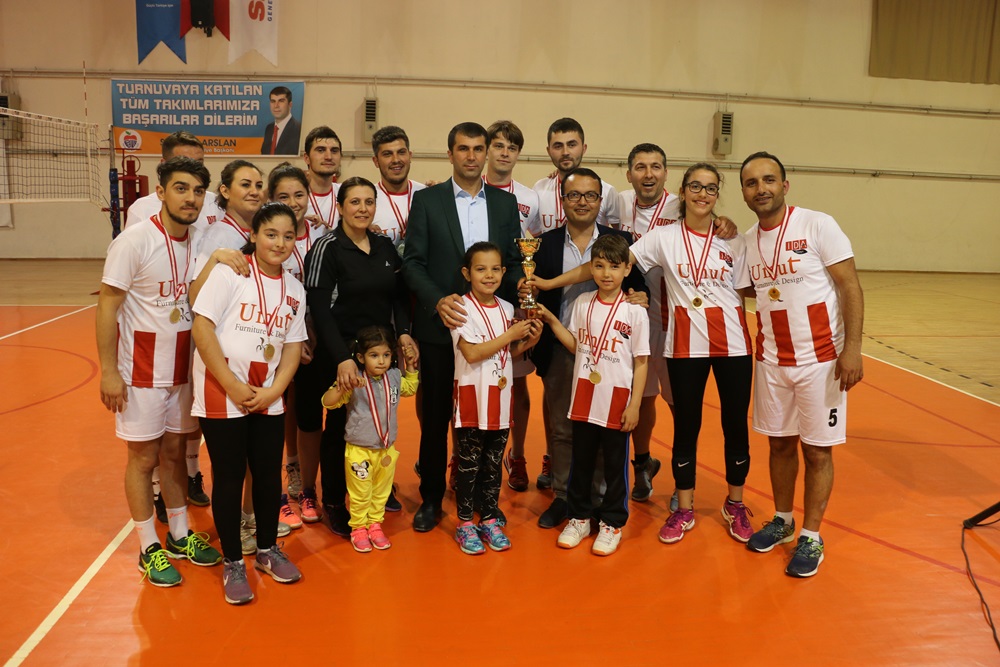 Bayramiç Belediyesi Voleybol Turnuvası Finali Gerçekleştirildi