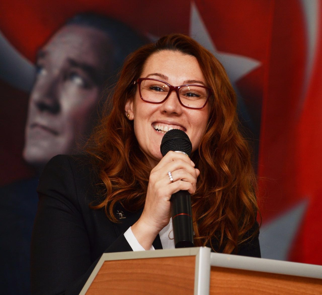 İl Başkanı Karadağ'ın Kadınlara Seçme Seçilme Verilmesinin Yıl Dönümü Mesajı