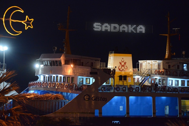 Çanakkale Boğazı'nı 