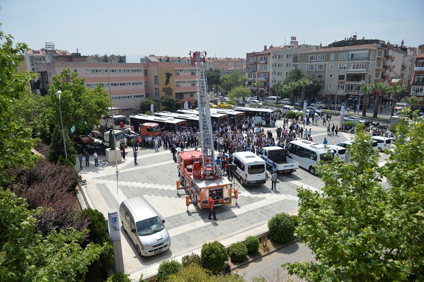 Çanakkale Belediyesi Araç Filosuna Yeni Araçlar Dahil Etti