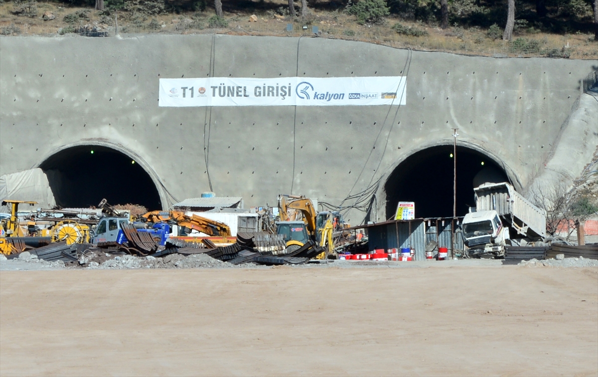 Çanakkale-İzmir karayolu tünellerle rahatlayacak