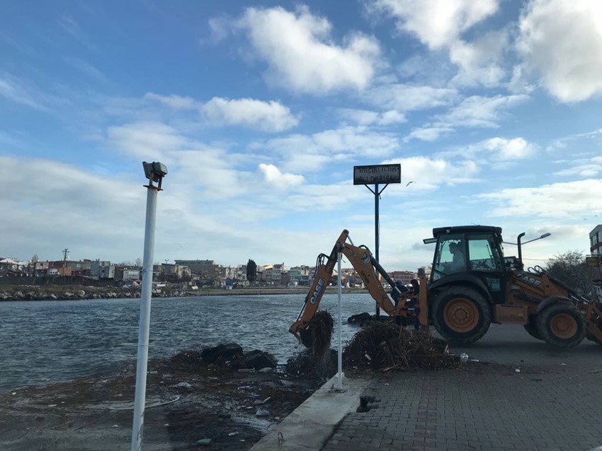 Sarıçay'da Temizlik Çalışması