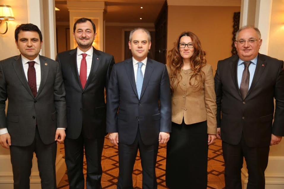 AK Parti İl Başkanı Karadağ Gençlik ve Spor Bakanı Akif Çağatay Kılıç'ı Ziyaret Etti