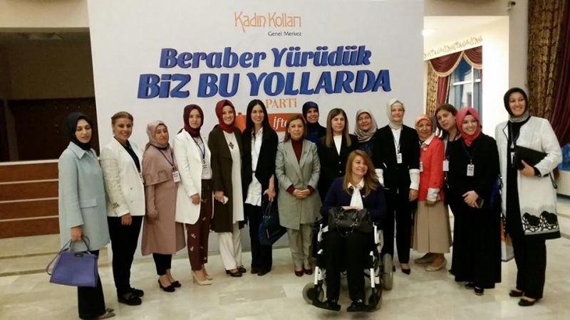 İl Kadın Kolları Başkanı Aydoğan Vefa İftarına Katıldı