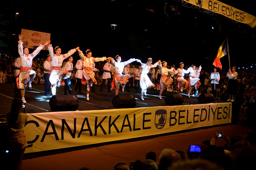 Çanakkale Troya Halk Dansları Festivaline Yoğun İlgi