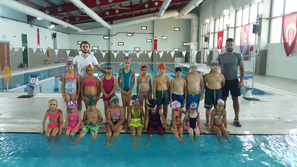 Ayvacık Belediye Başkanlığı Yüzme Kursları Başladı