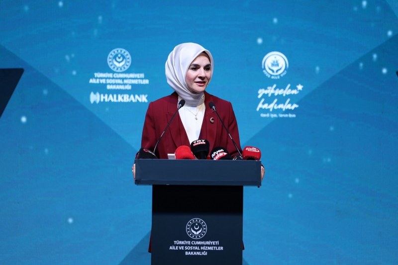 Aile ve Sosyal Hizmetler Bakanı Göktaş, Yükselen Kadınlar: Kendi İşim, Benim İzim Programında konuştu