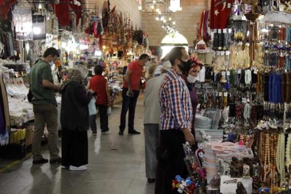 Aynalı Çarşı, 2 Ay Sonra Kapılarını Açtı