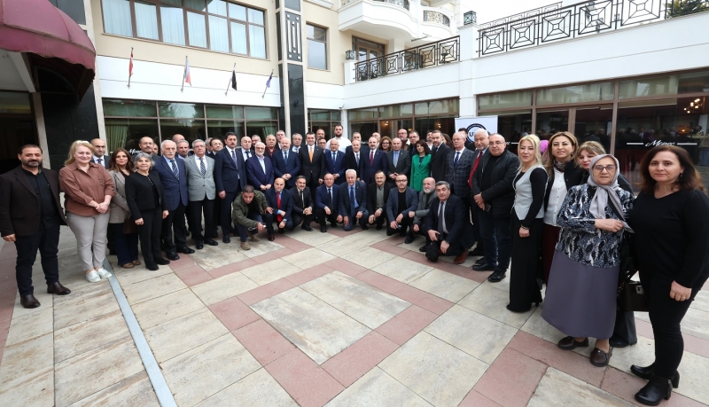 Bülent Turan: Basın, teknolojik gelişmelere karşı en büyük sınavı veriyor