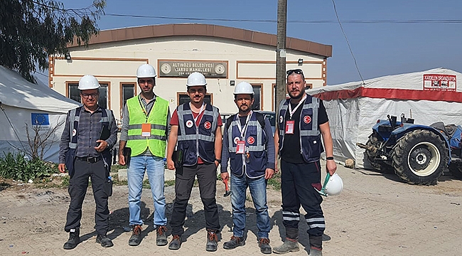 Çanakkale Belediyesi Çalışanları Deprem Bölgesinde Hasar Tespit Çalışmalarında