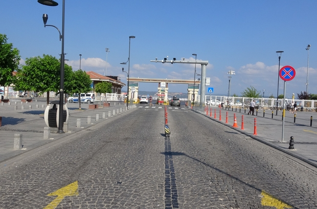 Çanakkale İskelesindeki Uzun Araç Kuyrukları Son Buldu