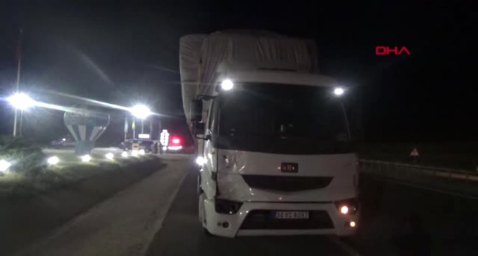 Çanakkale Kamyonun Çarptığı Baba ve 4 Yaşındaki Kızı Yaşamını Yitirdi