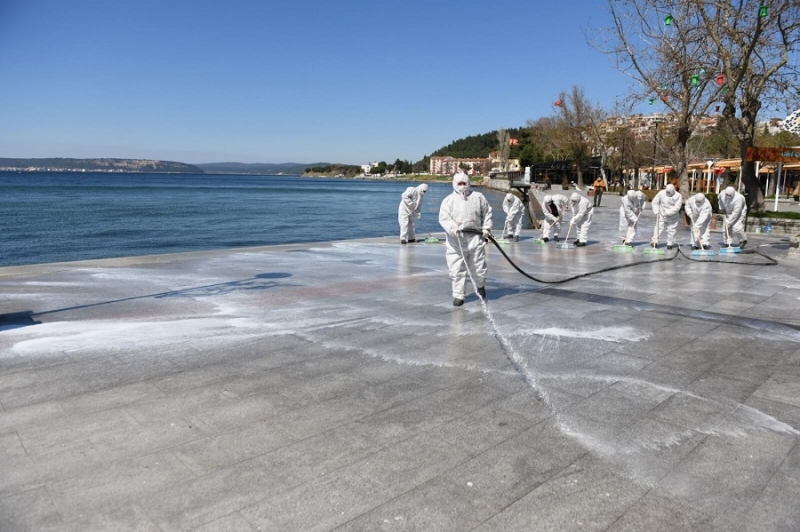 Çanakkale'de Kordon Boyu Dezenfekte Edildi