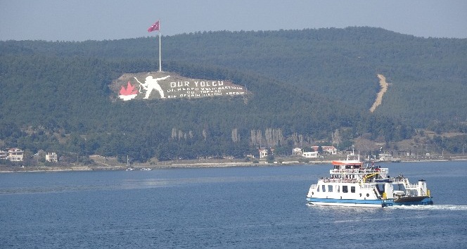 Çanakkale'de Koronavirüs Nedeniyle Feribot Seferleri Azaltıldı