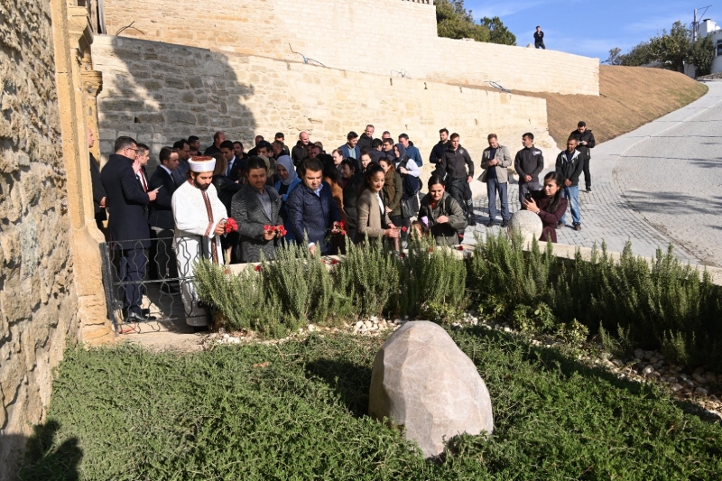 ÇANAKKALE'NİN İLK ŞEHİTLERİ İÇİN ANMA TÖRENİ GERÇEKLEŞTİRİLDİ