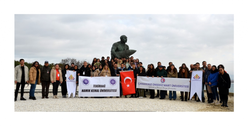 ÇOMÜ Ev Sahipliğinde Çanakkale Kültür ve Çanakkale Şehitlik Gezisi Düzenlendi