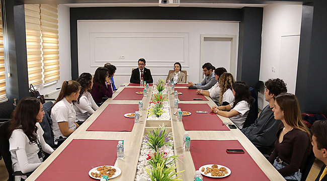 Diş Hekimliği Fakültesinde Face2face Sohbet Etkinliği Gerçekleştirildi