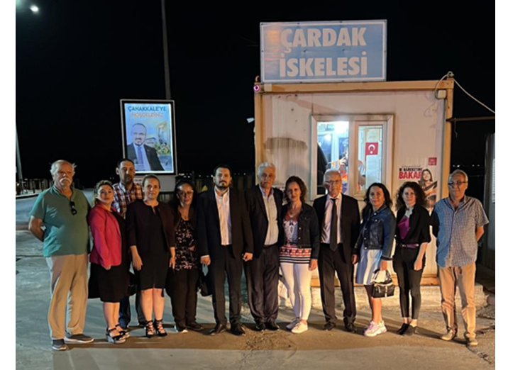 GELECEK PARTİSİNDEN ÇARDAK İSKELESİ İÇİN İMZA KAMPANYASI