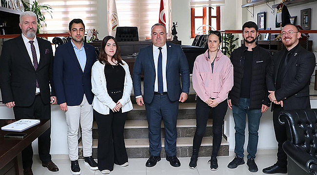 Gençlik Çalıştayı Komitesi'nden Çanakkale Barosu'na Ziyaret