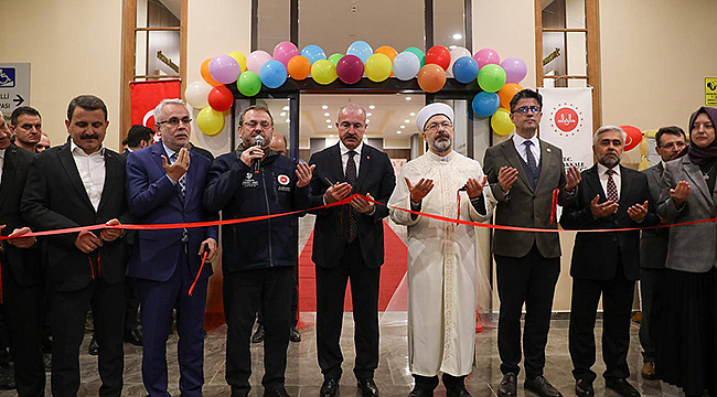 Gençlik Merkezi ve Kütüphane Törenle Hizmete Açıldı