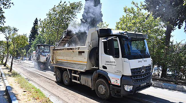 Stadyum Caddesinde Alt ve Üstyapı Yenileme Çalışmaları Başladı