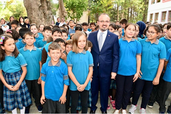 Turan: ‘Çanakkale’ye 3 Yeni Okul, Çan'a Fen Lisesi Yapılacak’
