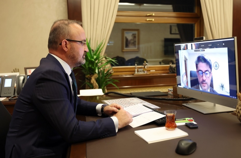 Turan ÇOMÜ Sivil Toplum Akademisi açılış dersine katıldı