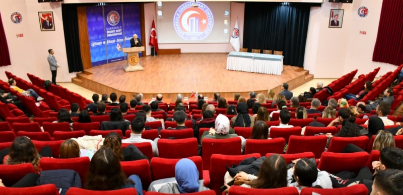 Türkçe ve Türkçe Öğretimi Paneli Gerçekleştirildi