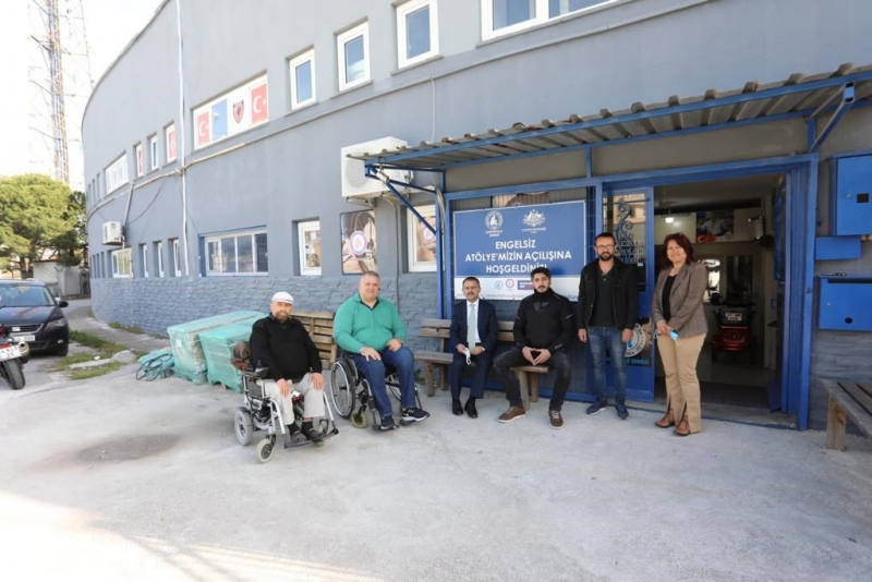Vali Aktaş, Türkiye Sakatlar Derneği Çanakkale Şubesini Ziyaret Etti