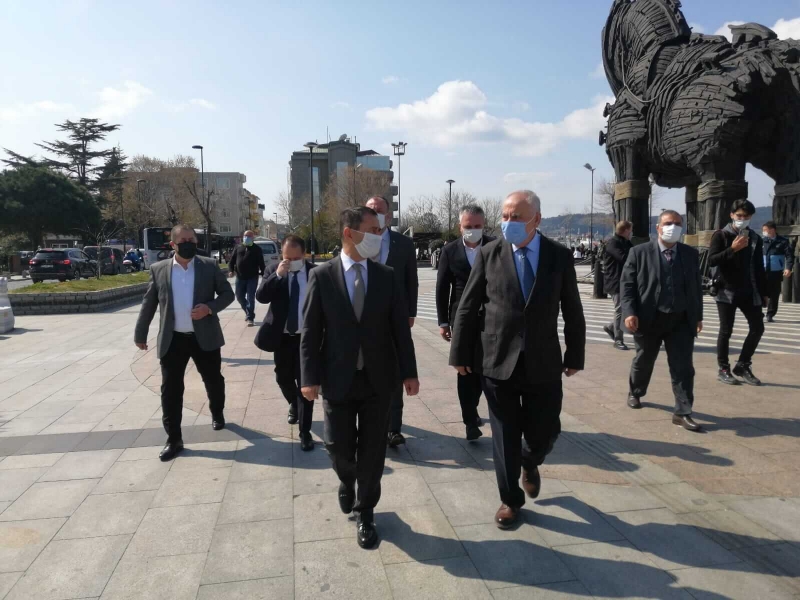 Vali Aktaş ve Başkan Gökhan Esnafı Denetledi