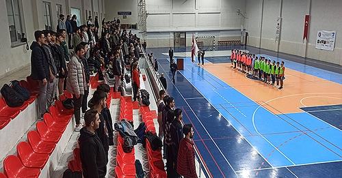 Vekil Mutluay 'Bağımlı Olma, Sporcu Ol' Futsal Turnuvasının Açılışına Katıldı