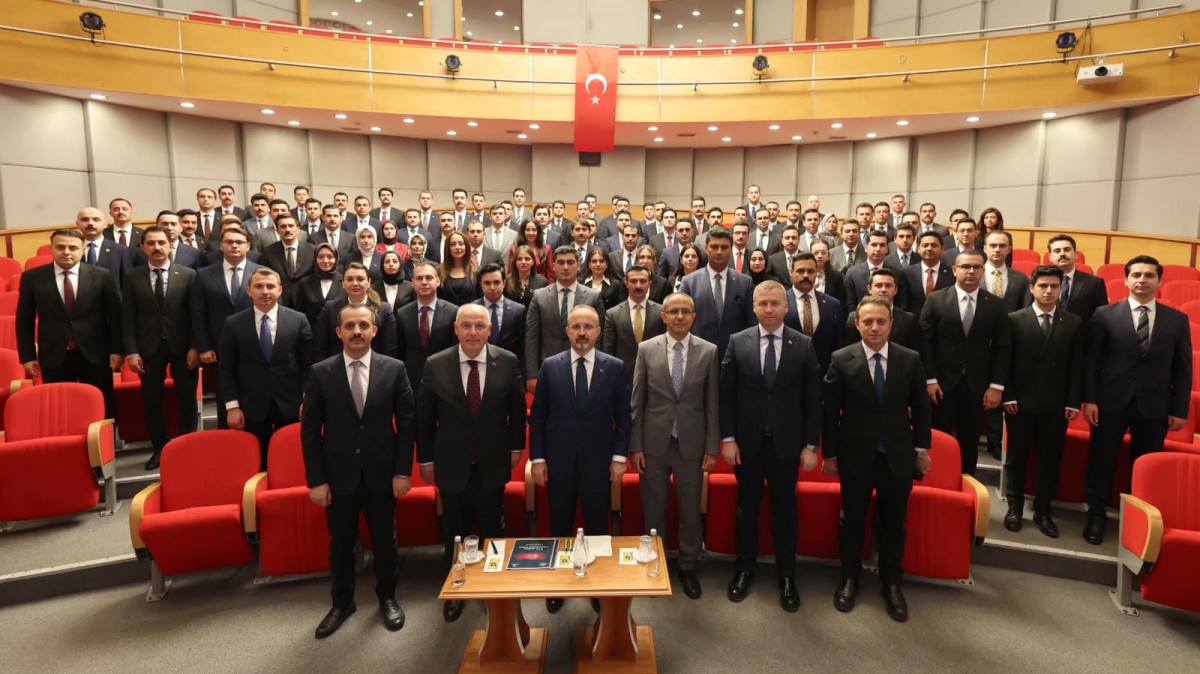 Turan, Kaymakam Adaylarından İstedi: ‘Kaymakam Olduğunuz Günü Unutmayın’