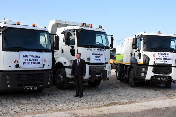Hizmet Araçlarıyla Depreme Duyarlılık Mesajı