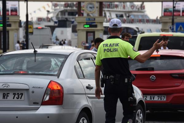 Çanakkale'de Tatil Dönüşü Yoğunluğu