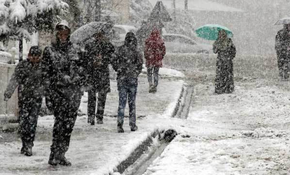 Meteoroloji'den Yoğun Kar Yağışı ve Çığ Uyarısı