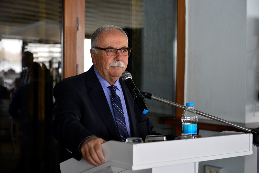 Bayram Tatili Sahildeki Çadır Kamplarını da Doldurdu