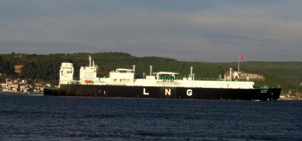 Çanakkale Boğazı'ndan Doğal Gaz Tankeri Geçti