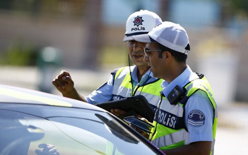 Çanakkale'de 169 sürücüye ceza kesildi