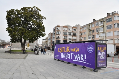 '8 Mart Farkındalık Durağı'nda Yalnız Değilsin