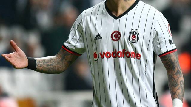 Beşiktaş 10 Milyon Dolar'a  Vodafone İle Anlaştı
