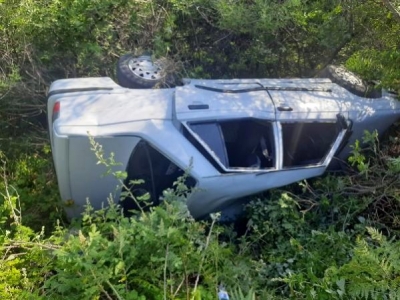 Ayvacık'ta Otomobil Şarampole Yuvarlandı: 2 Yaralı